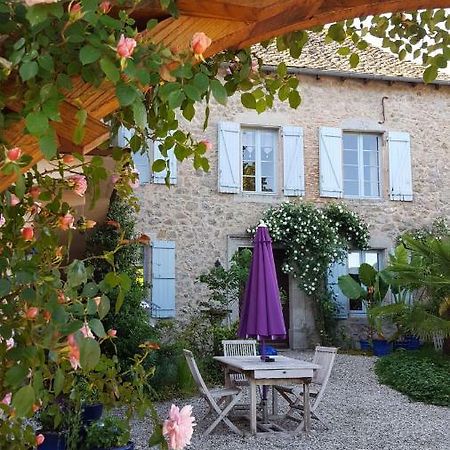 Chambres D'Hotes Du Presbytere La Bastide-l'Eveque Dış mekan fotoğraf